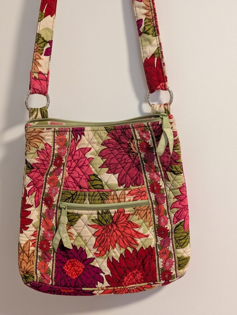 Vera Bradley Hello Dahlia Hipster Crossbody Bag - Retired Print GUC